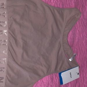 NWT! DKNY Seamless Rib Crop